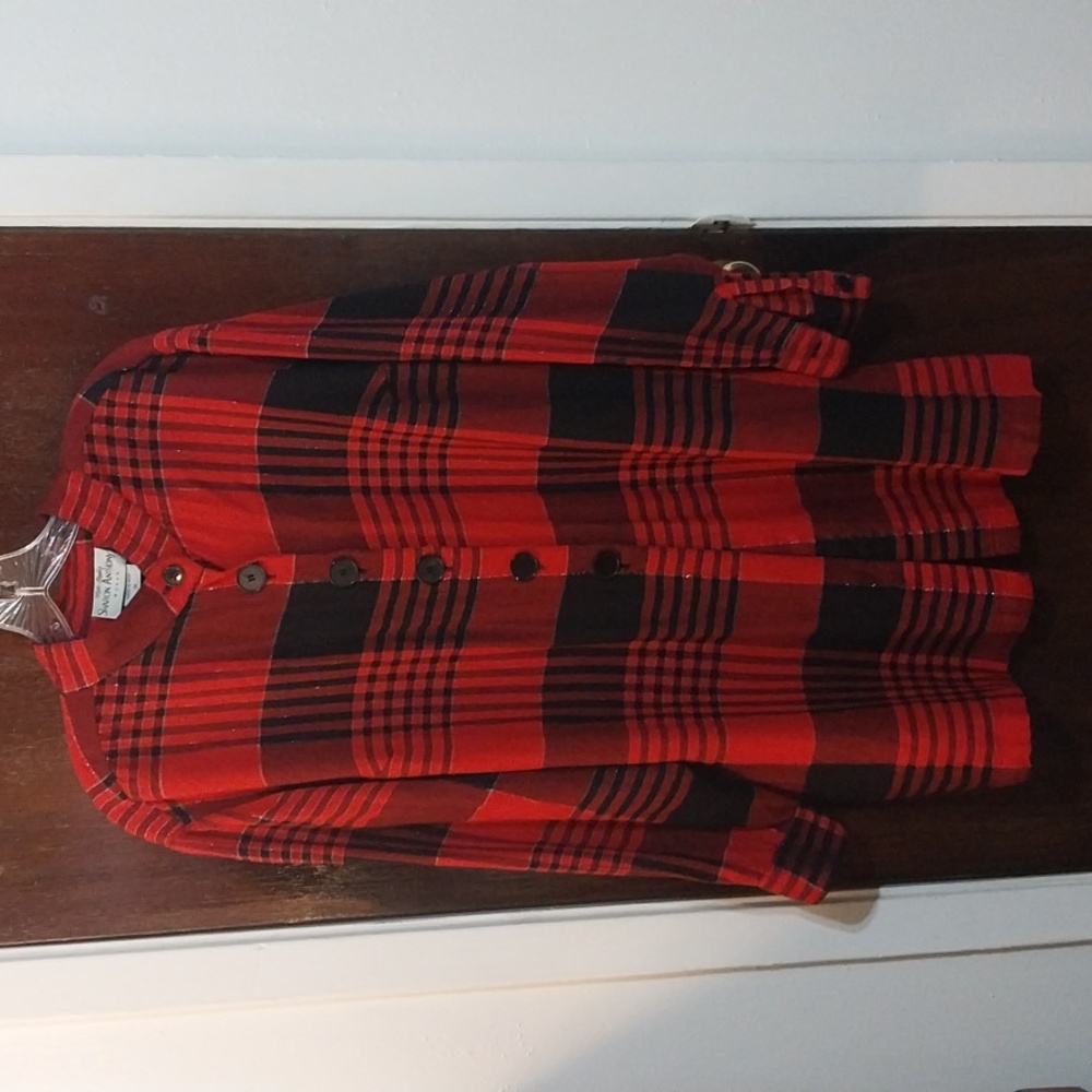Sharon Anthony Red&Black Plaid Long Blouse.